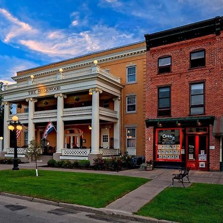 The Sherwood Hotel Greene Bagian luar foto