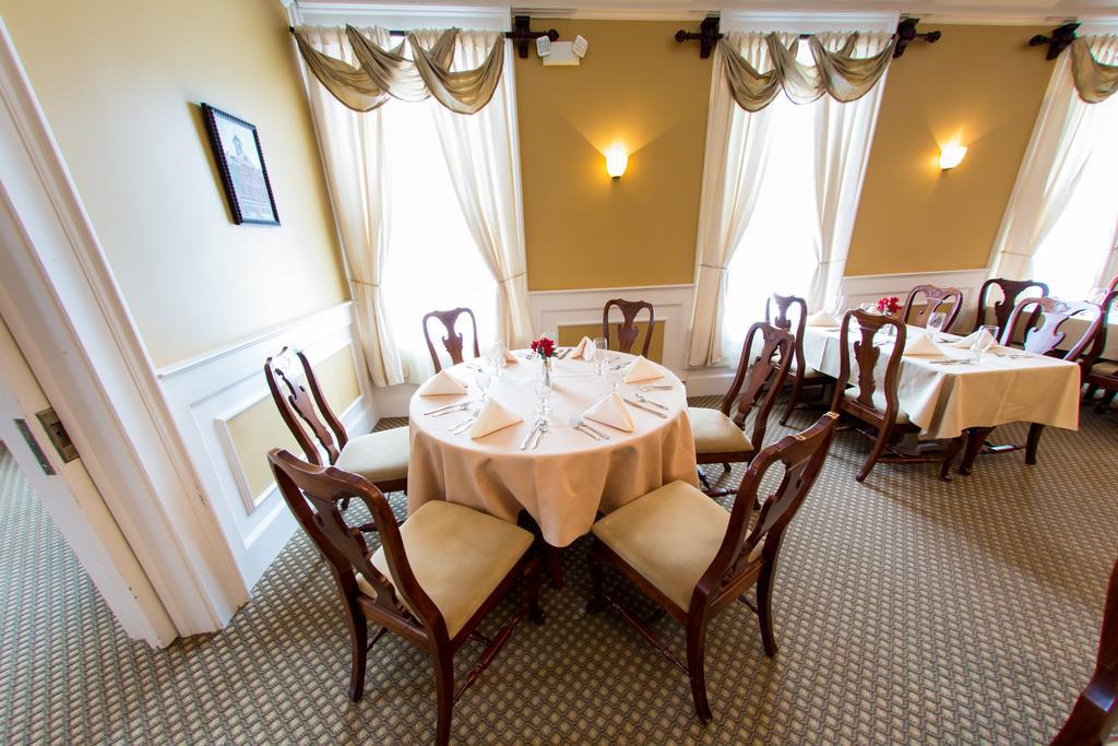 The Sherwood Hotel Greene Bagian luar foto